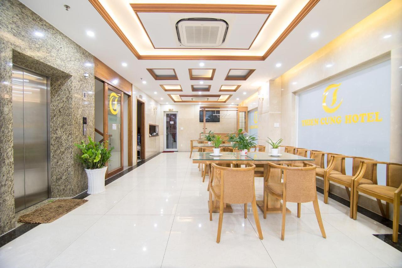 Reddoorz Plus Near Lotte Mart Cong Hoa Ho Chi Minh City Exterior photo